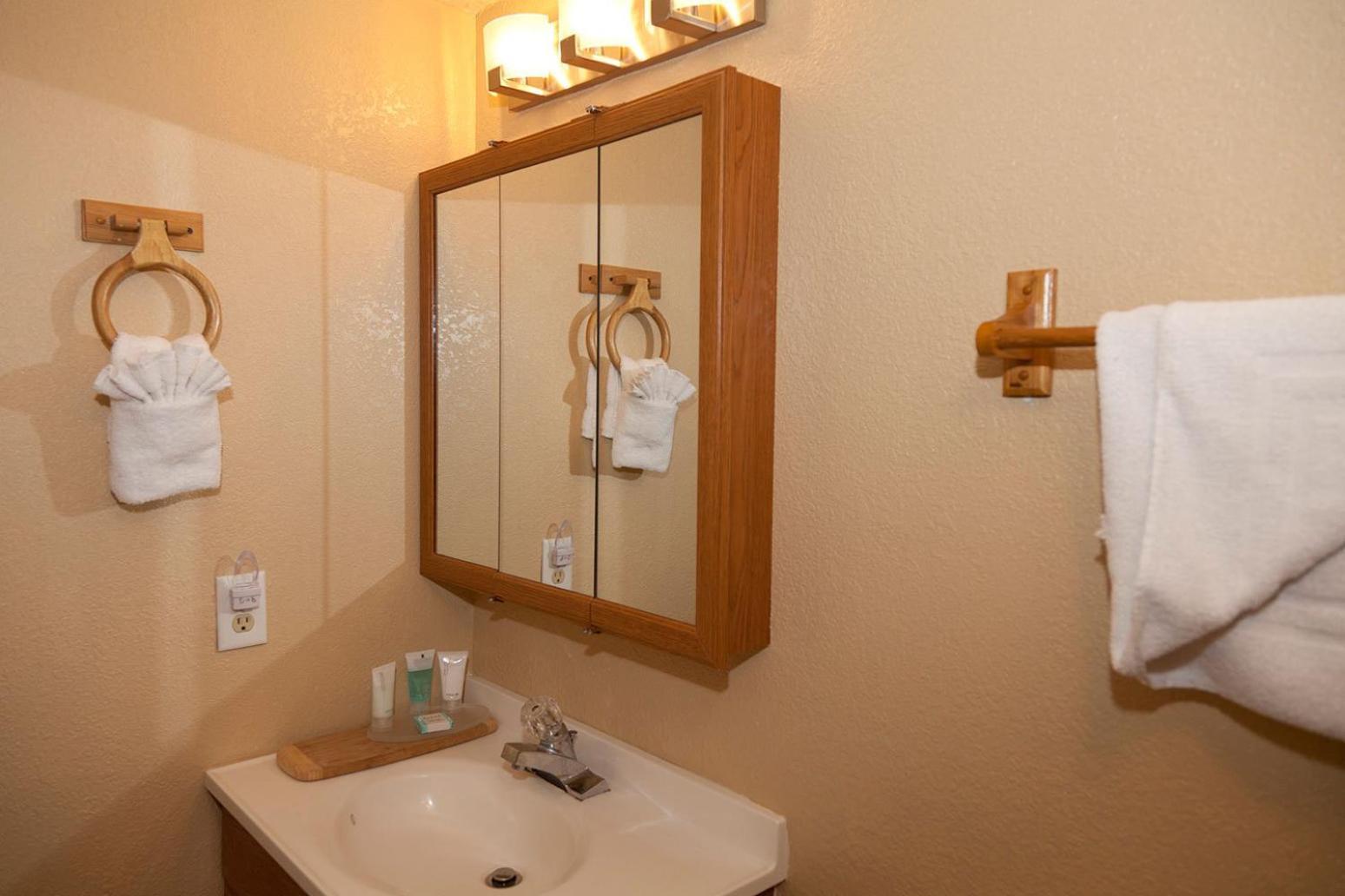 Kona Reef Resort By Latour Group Kailua-Kona Pokój zdjęcie